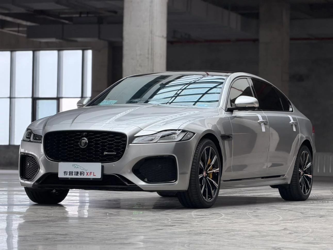 Jaguar XFL