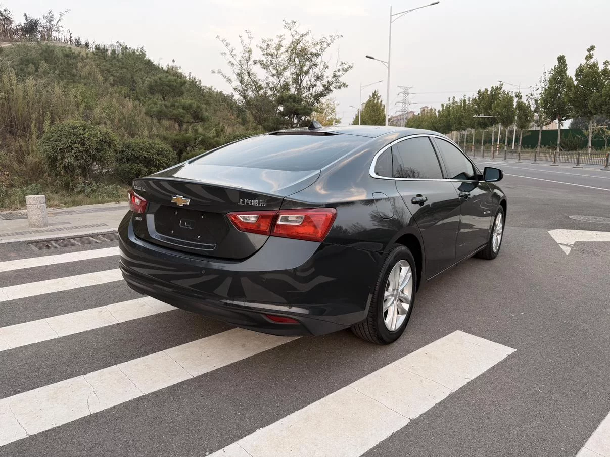 Chevrolet Malibu XL