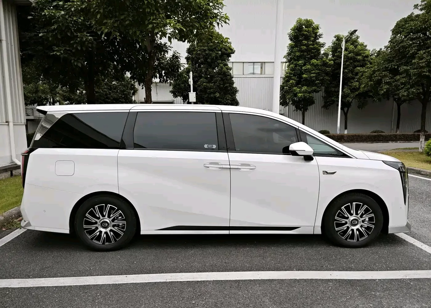 GAC Trumpchi aspires to the M8