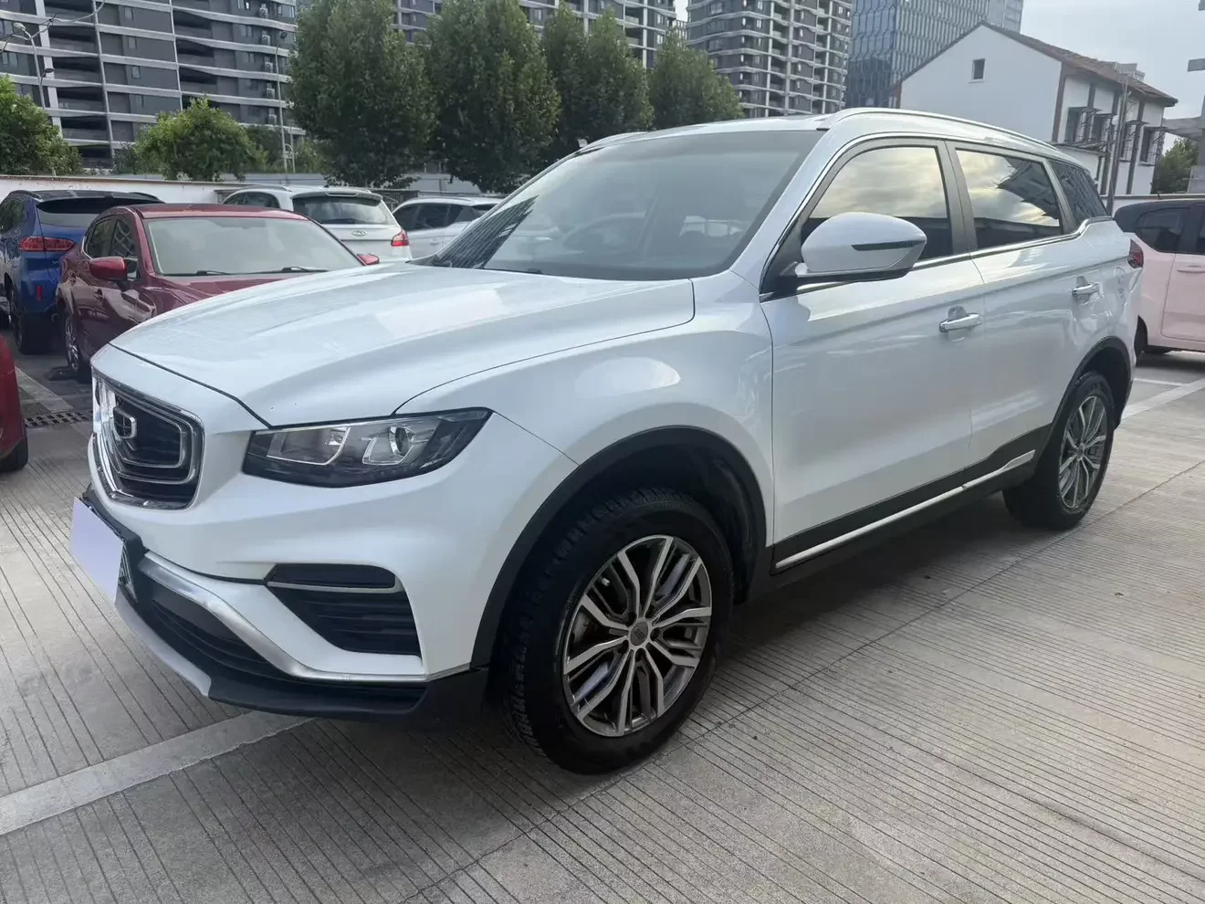 Geely Atlas
