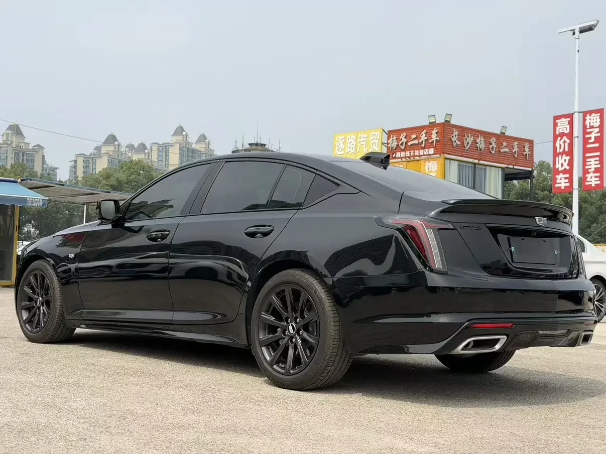 Cadillac CT5