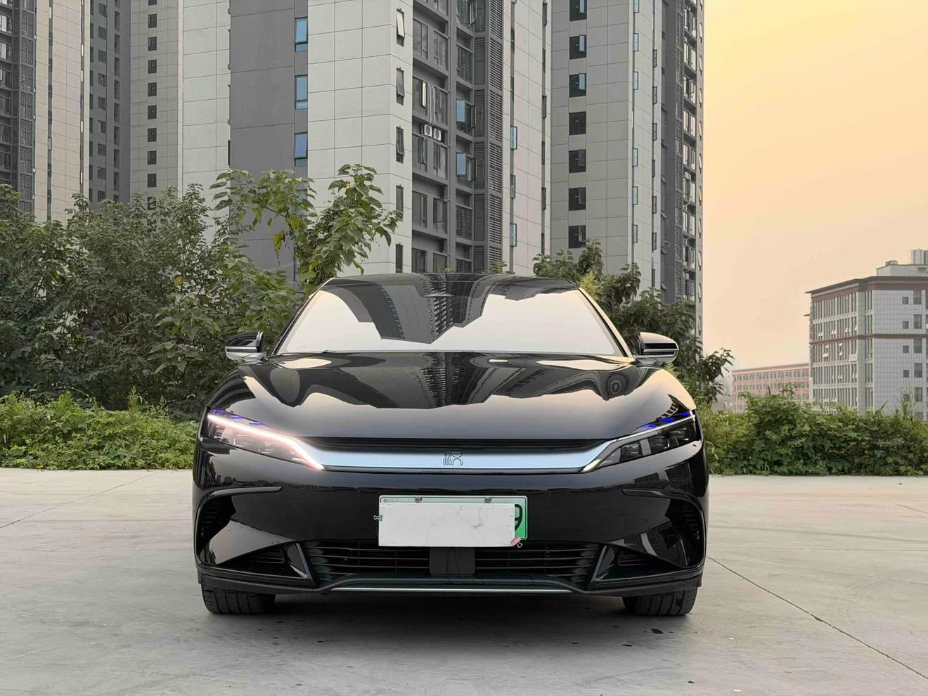 BYD Han EV