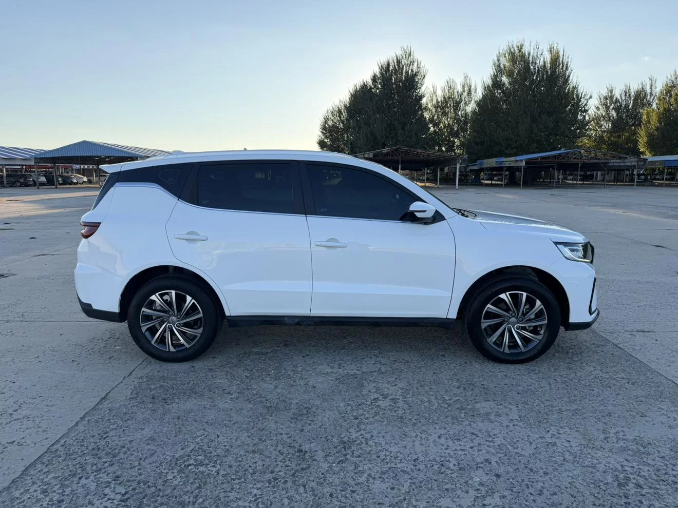 Geely Vision X6