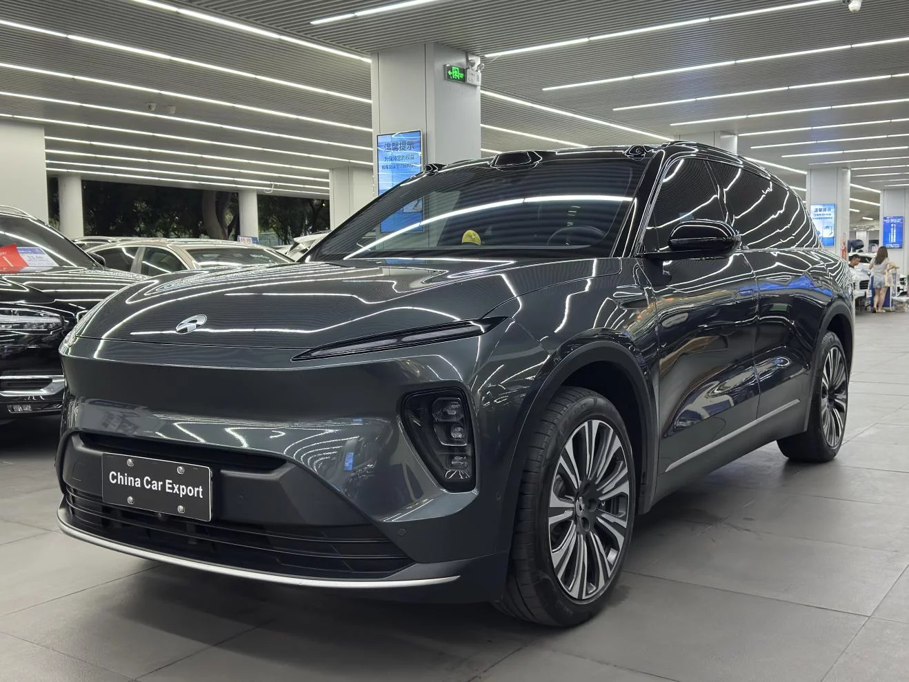 NIO ES8