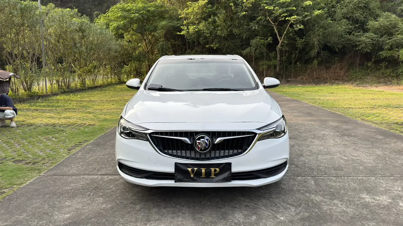 Buick Yinglang