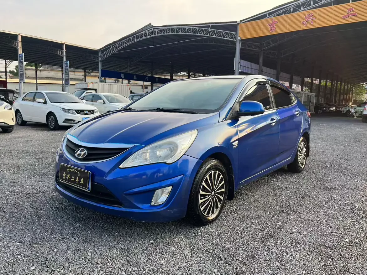 Hyundai Verna
