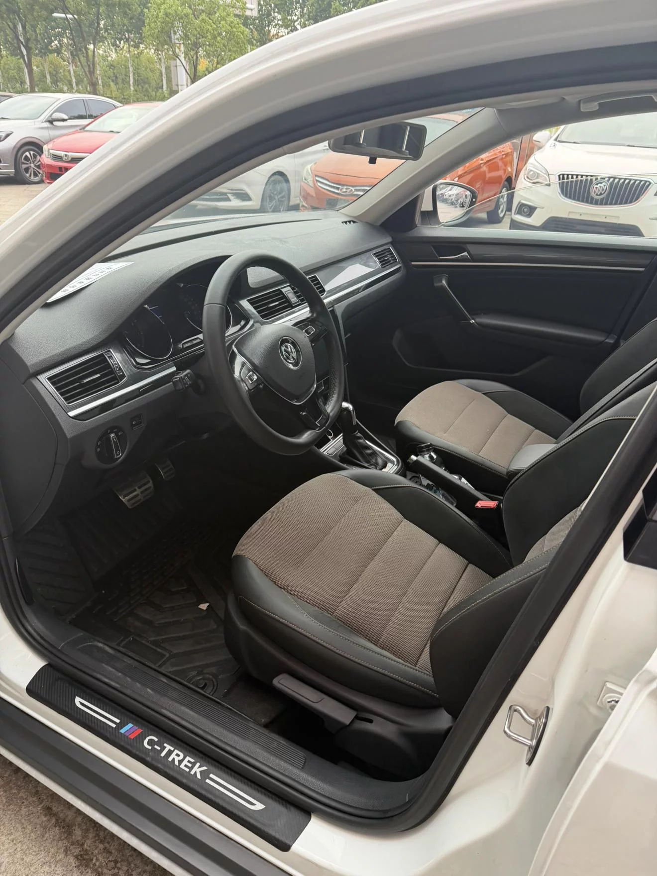 Volkswagen C-TREK Weiling