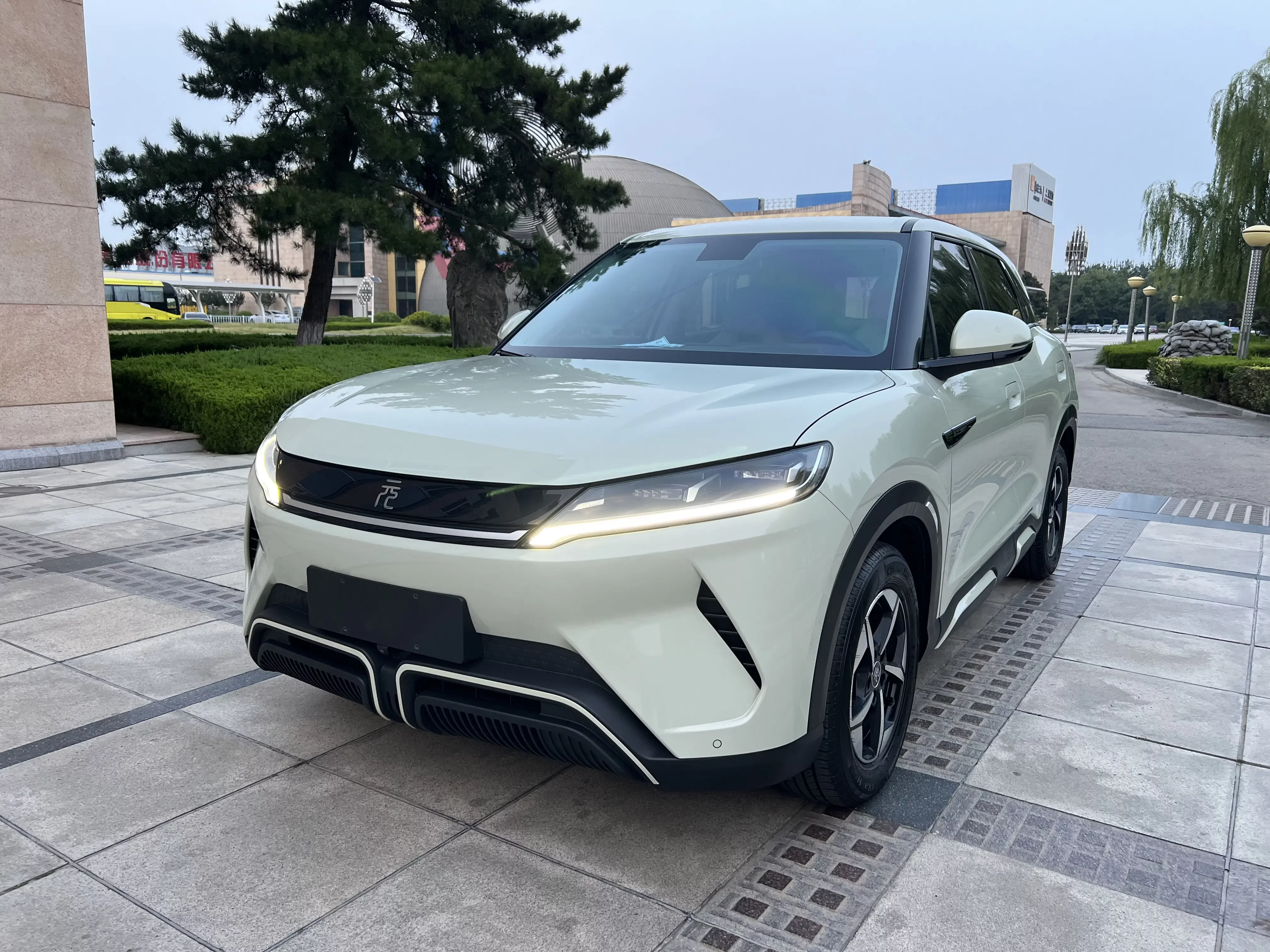 BYD Yuan UP