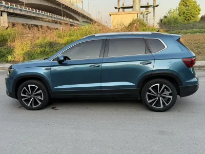 Volkswagen Tharu