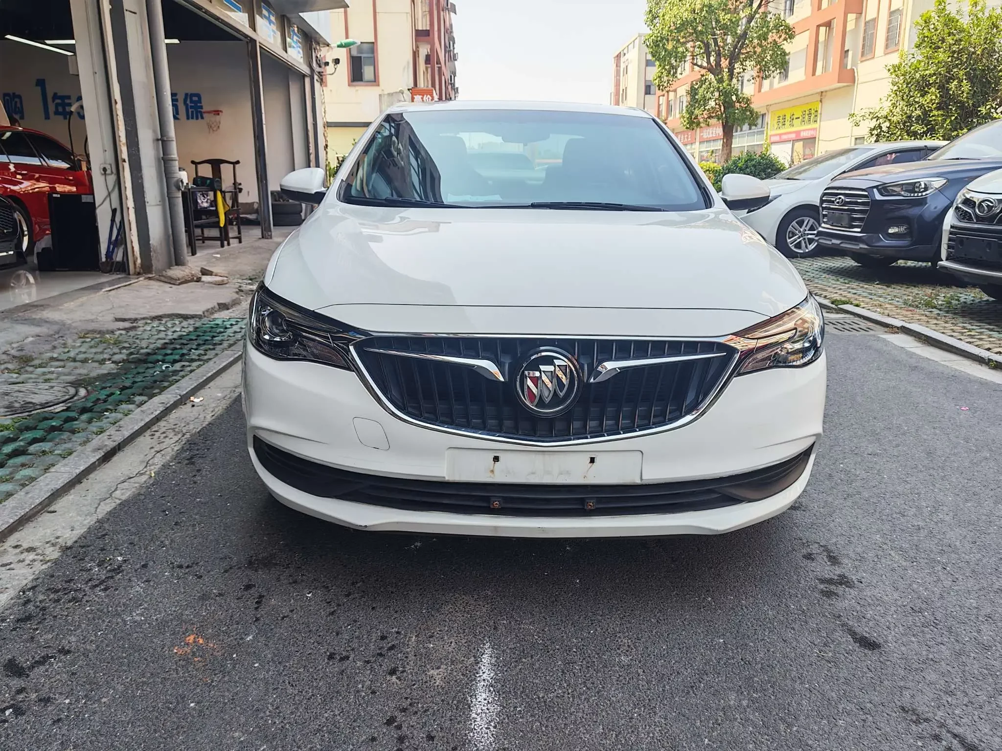 Buick Yinglang