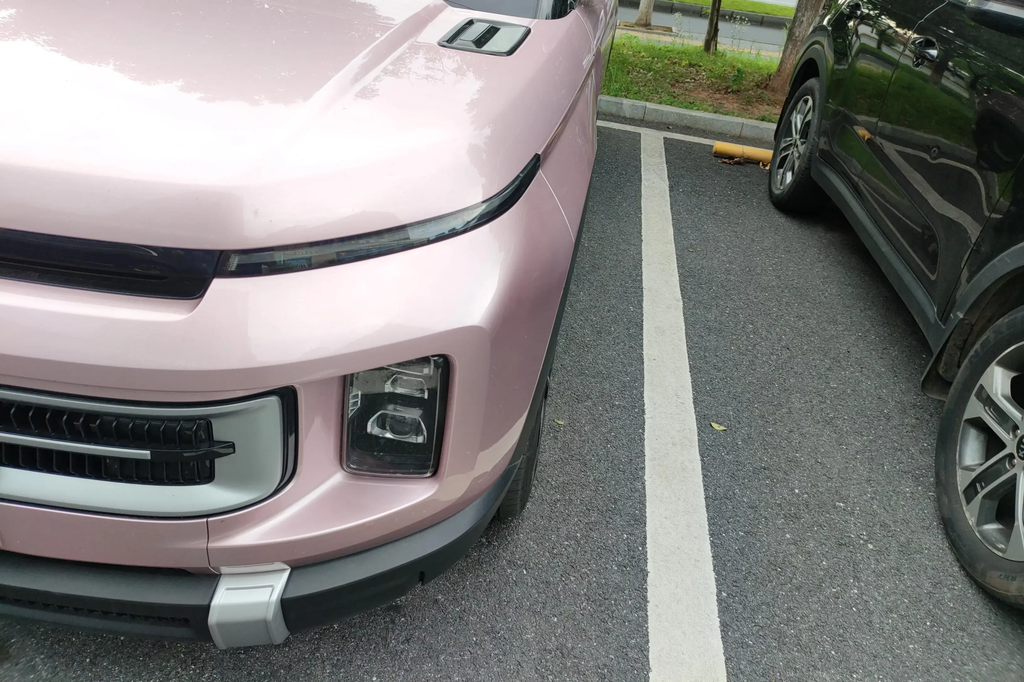 Geely ICON