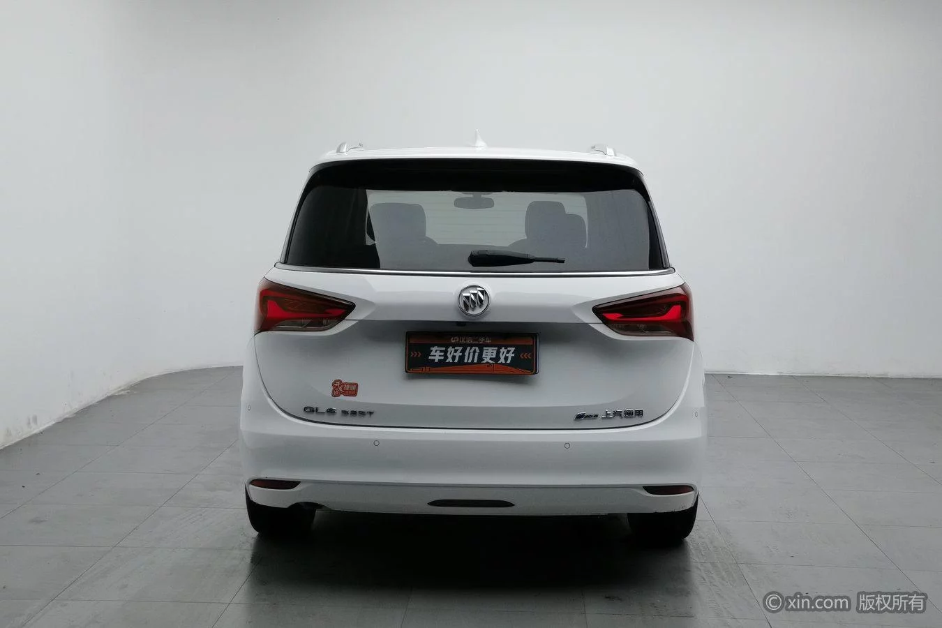 Buick GL6