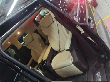 Hongqi HQ9