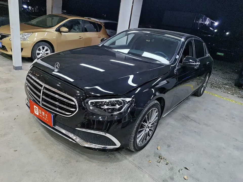 MERCEDES-BENZ E-CLASS