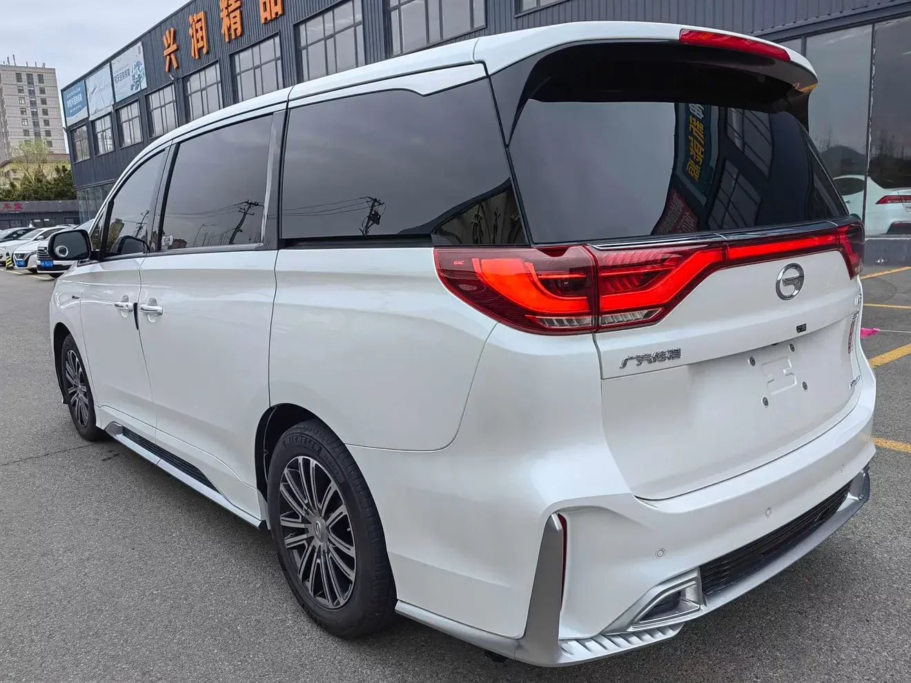 GAC Trumpchi M8