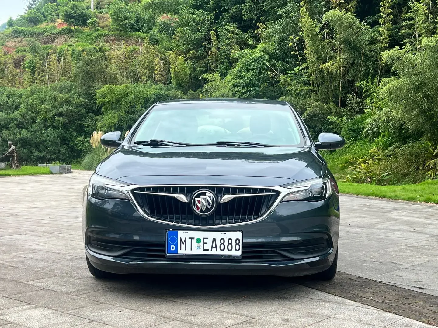 Buick Yinglang
