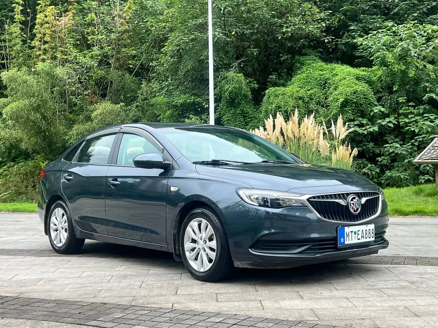 Buick Yinglang