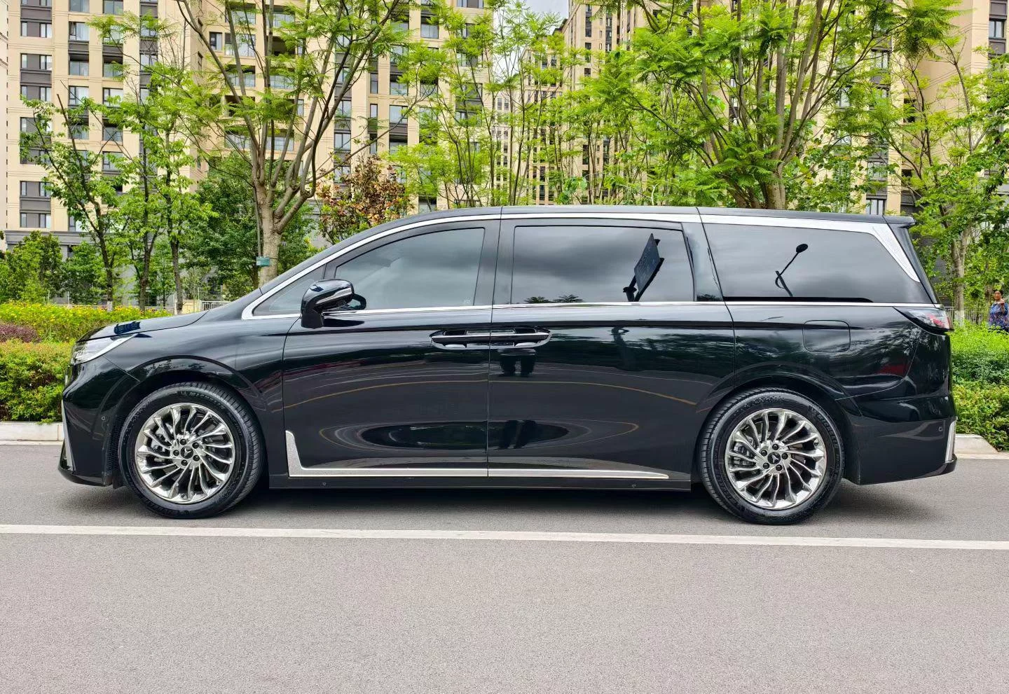 Voyah Lantu Dreamer PHEV