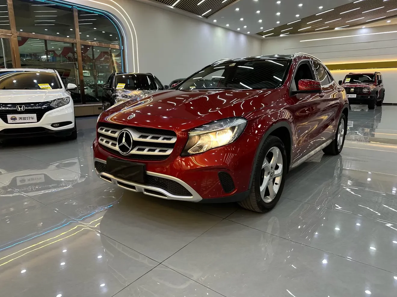Mercedes-Benz GLA