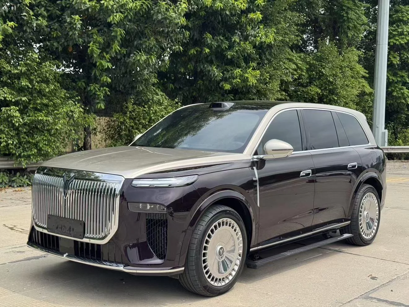 Voyah Tai Shan PHEV