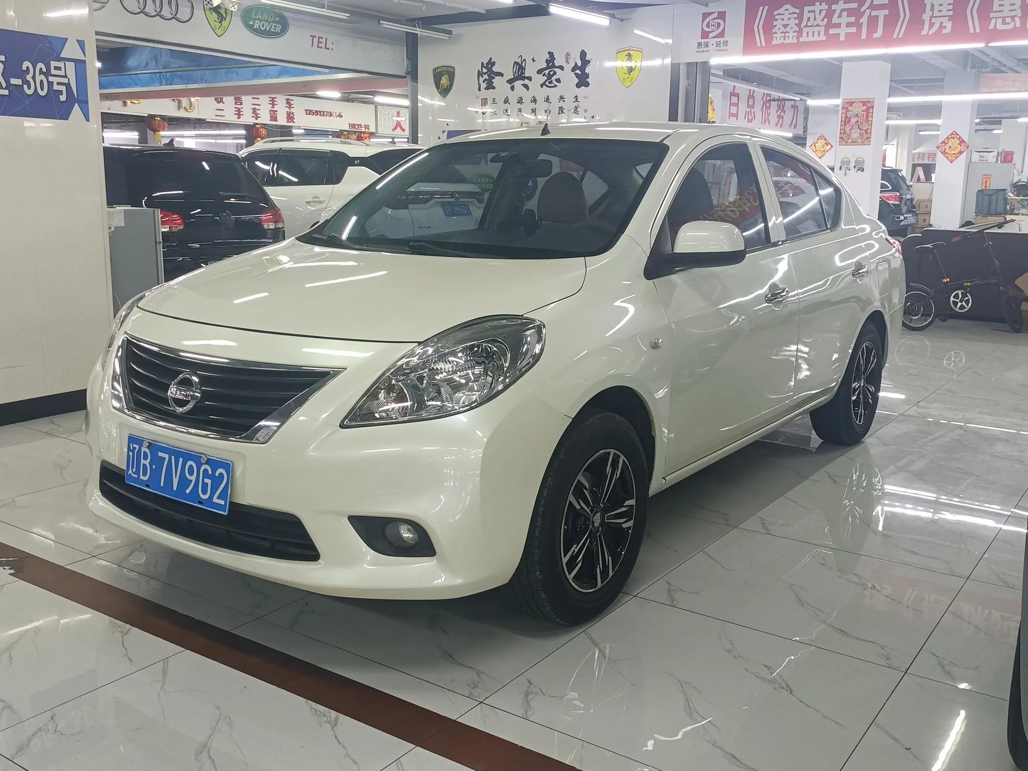 Nissan Sunlight  из Китая