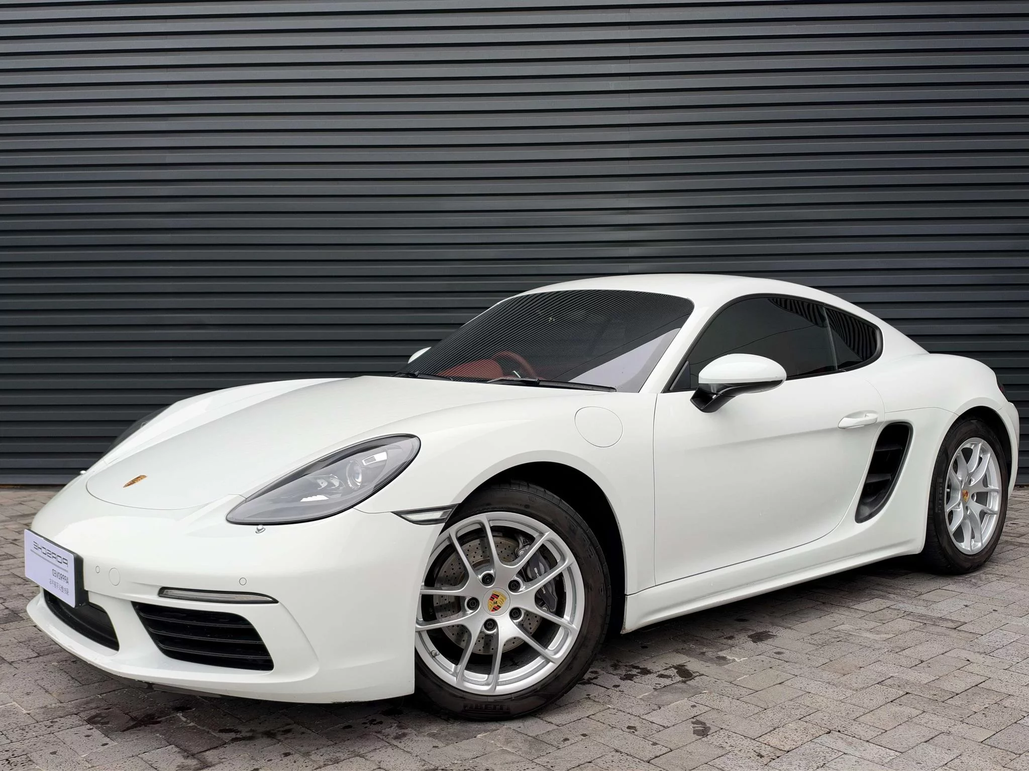 Porsche 718