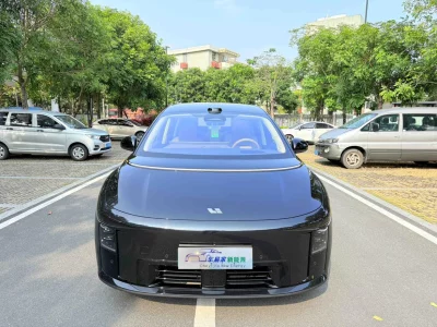 Li Ideal i8