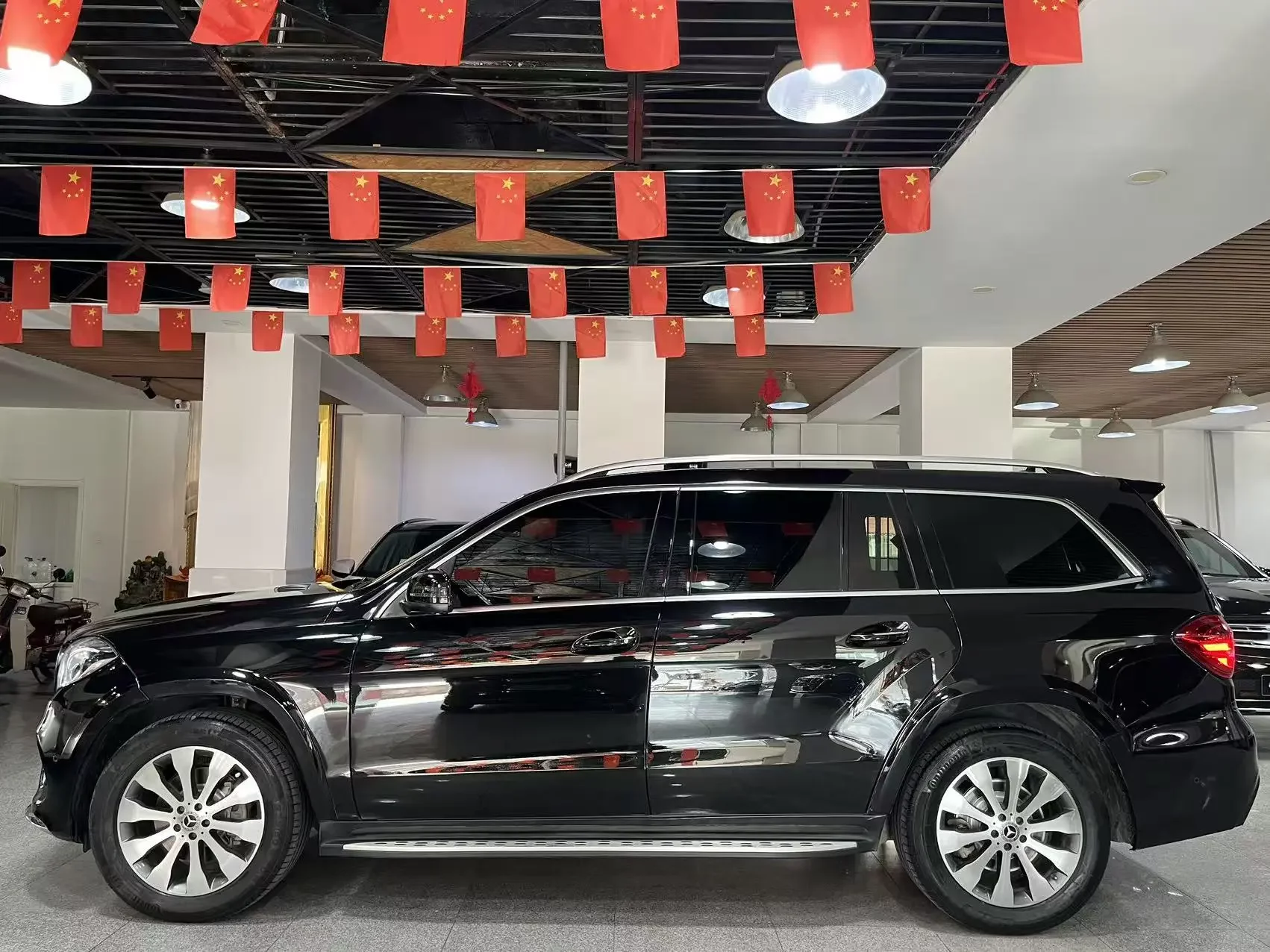 Mercedes-Benz GLS