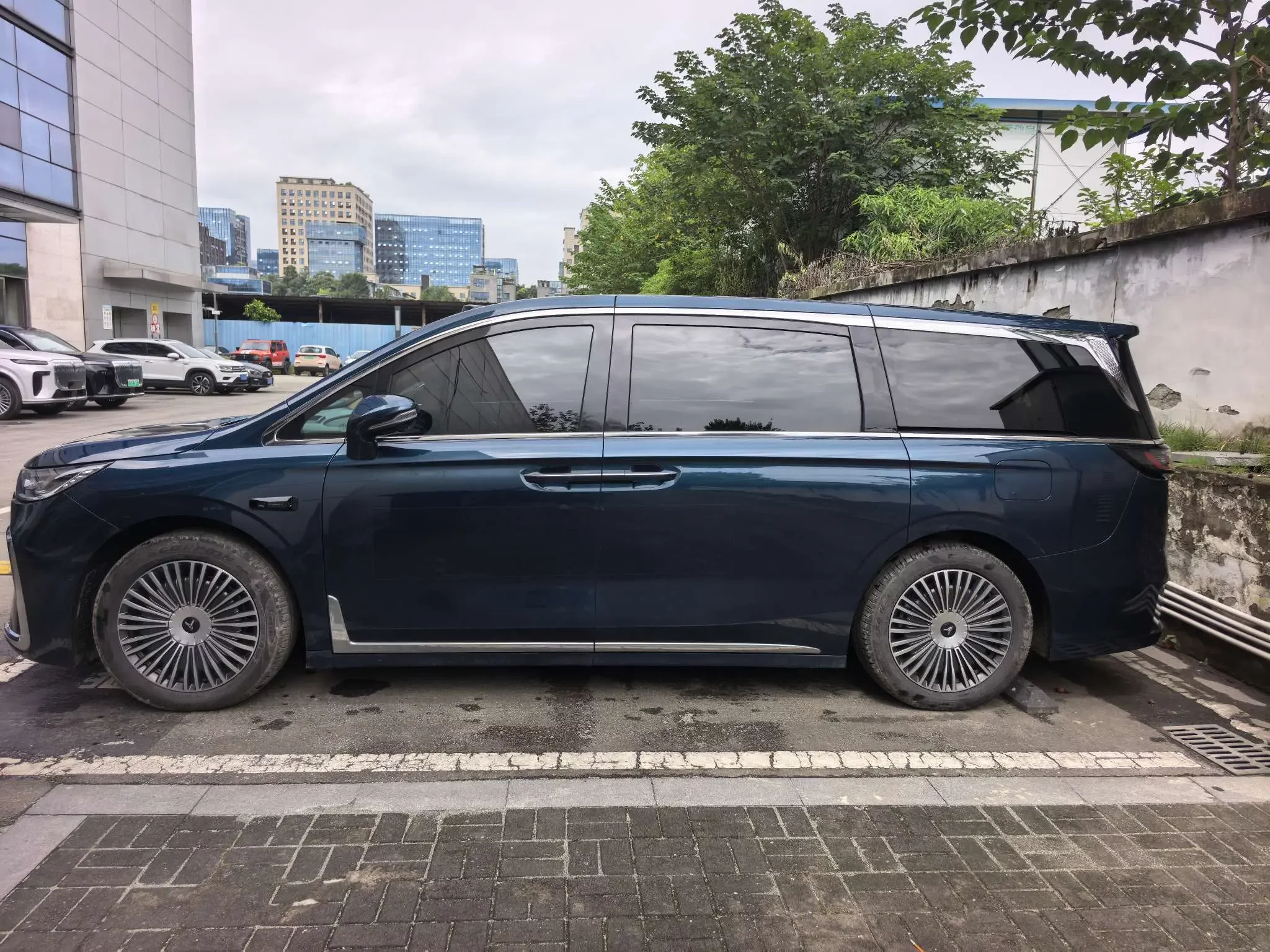 Voyah Lantu Dreamer PHEV