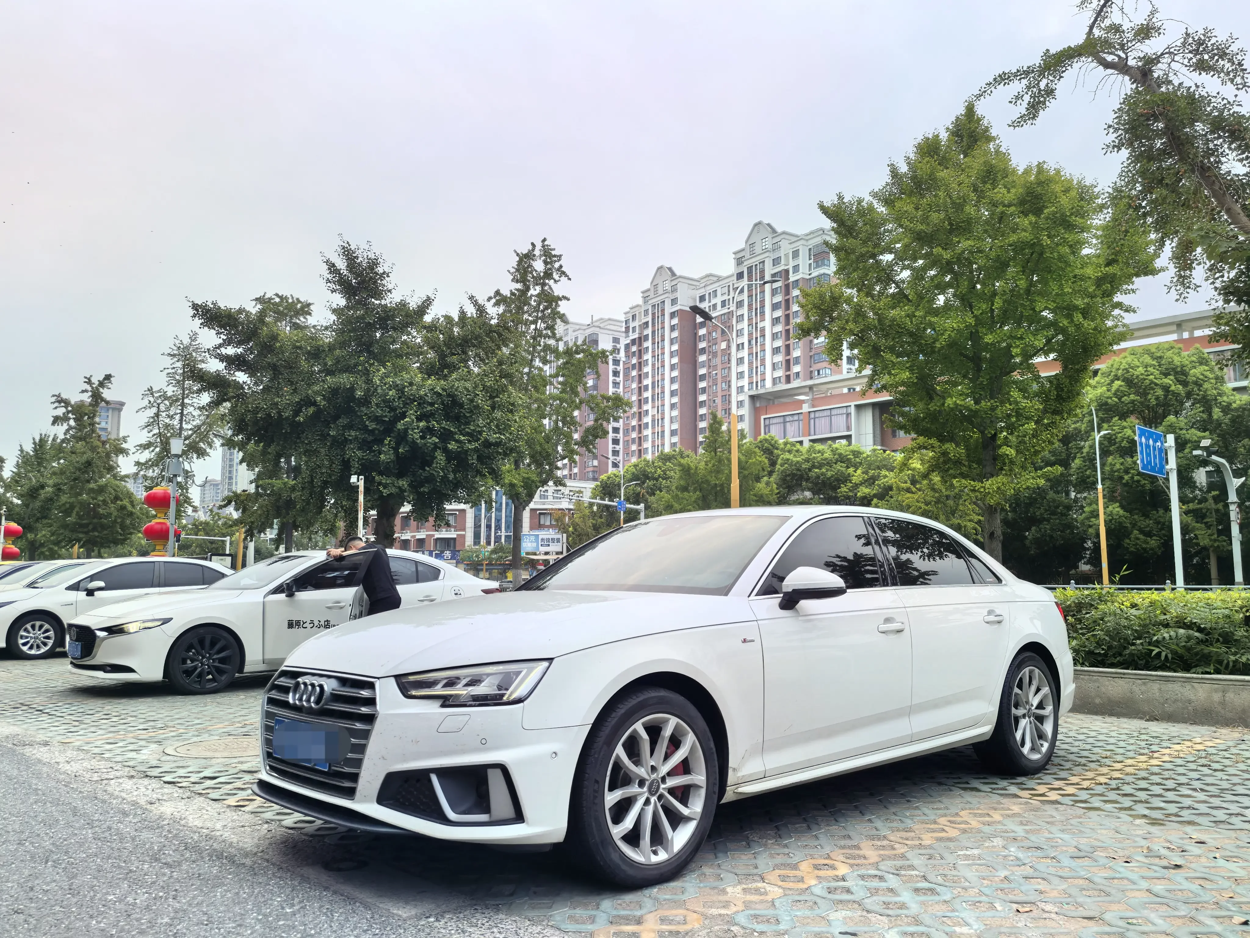 Audi A4L