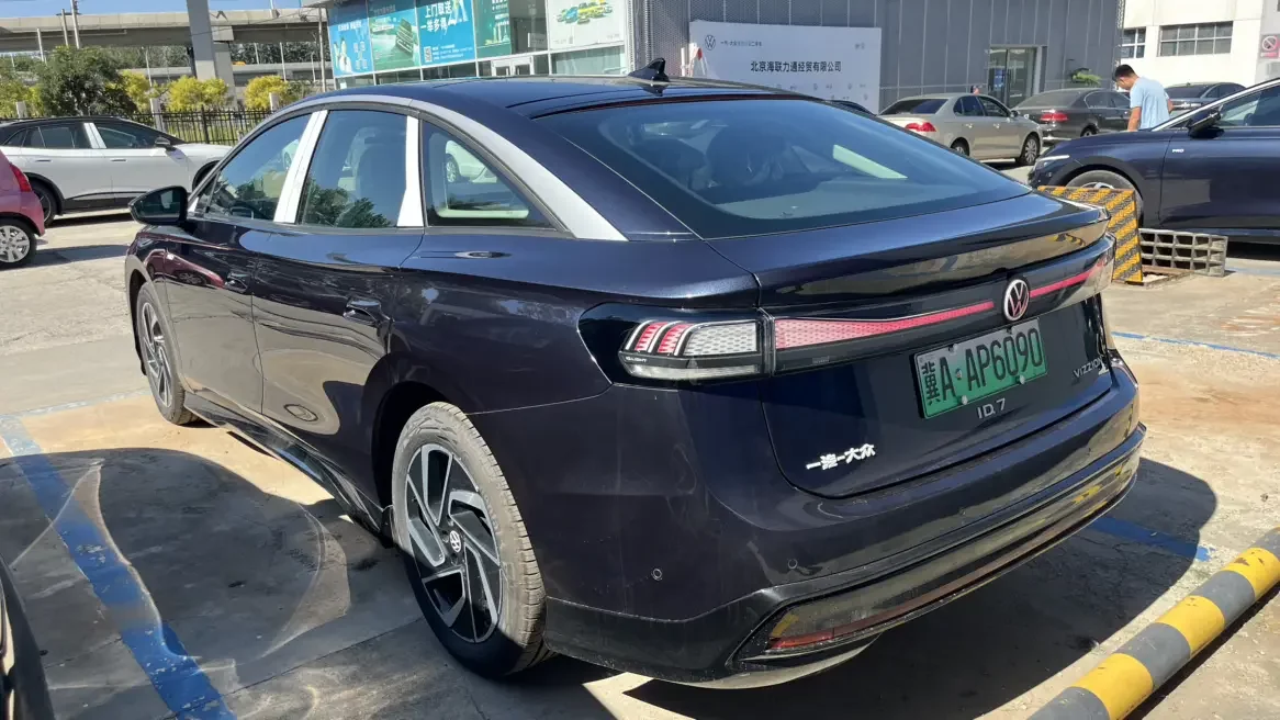 Volkswagen ID.7 VIZZION