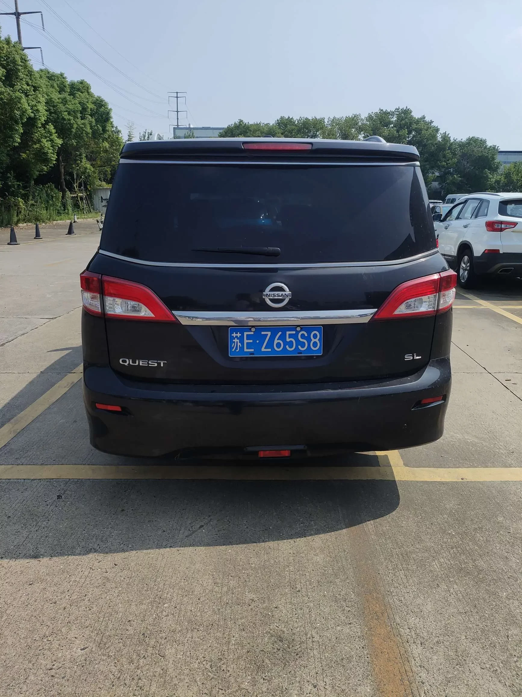 Nissan Quest