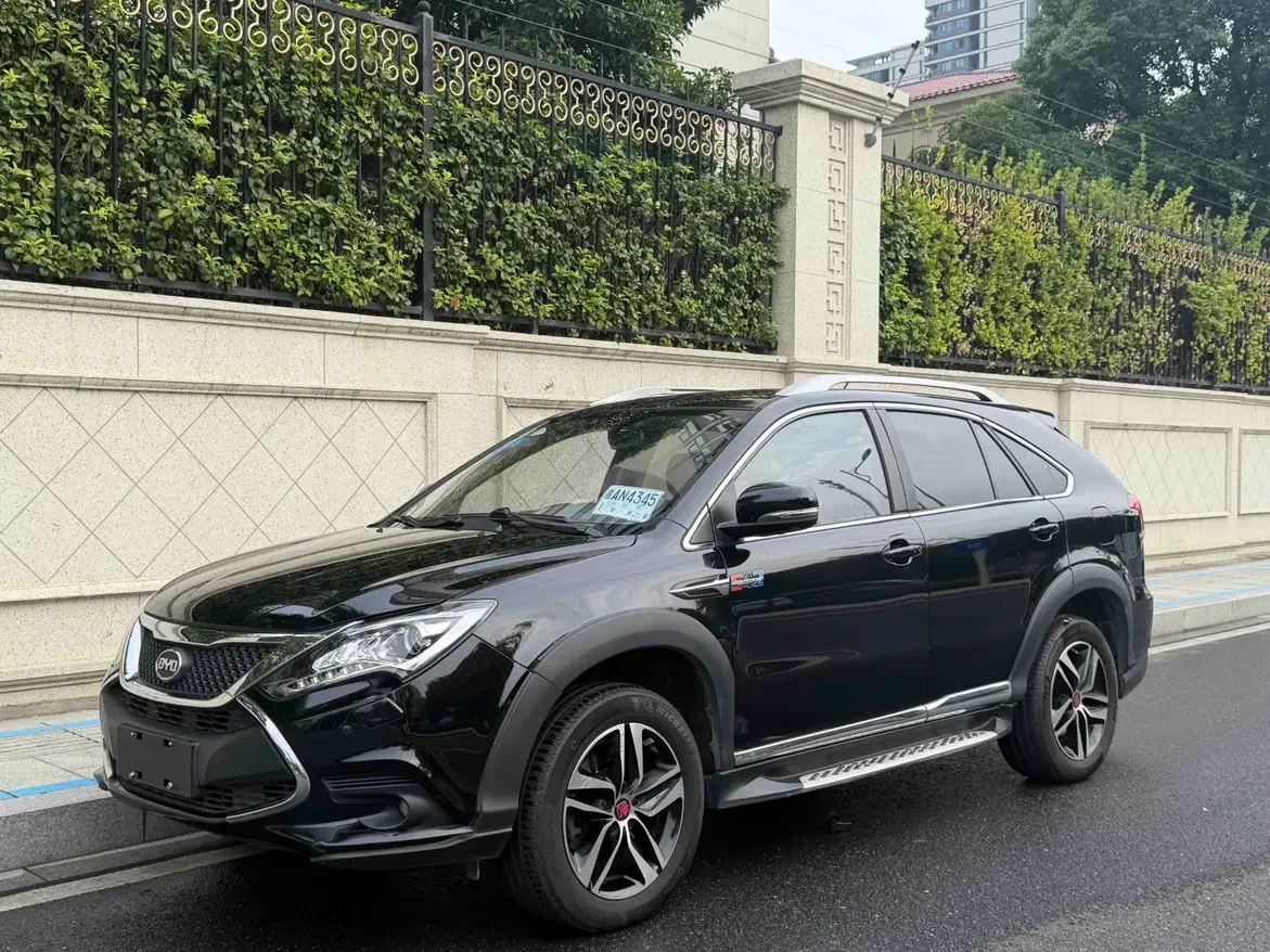 BYD Tang DM