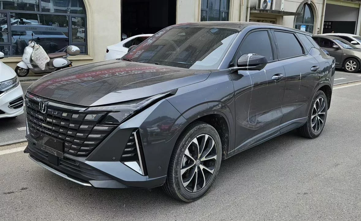 Changan UNI-Z PHEV