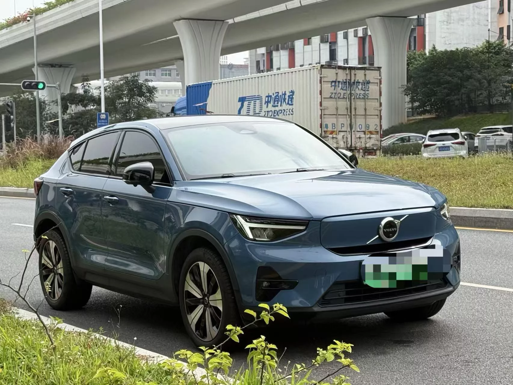 Volvo C40 EV