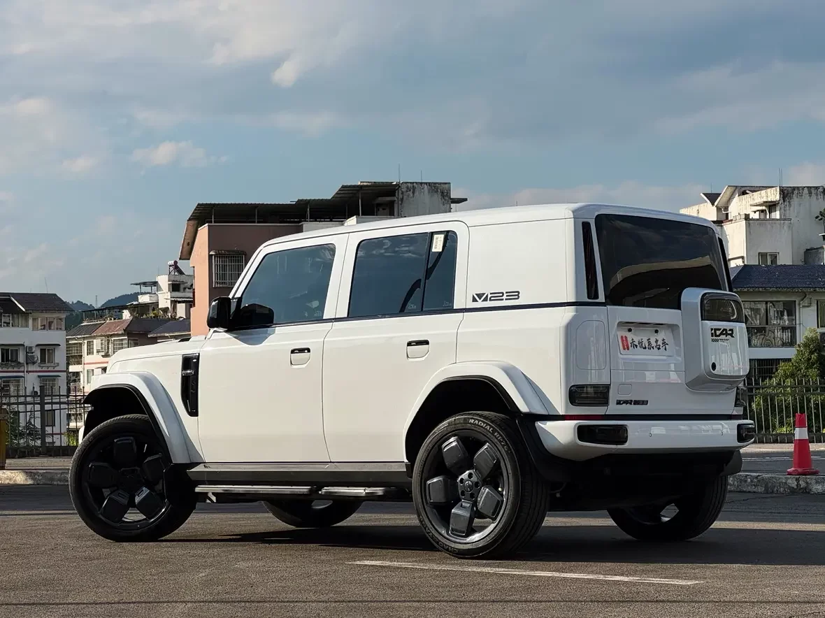 iCAR Super V23