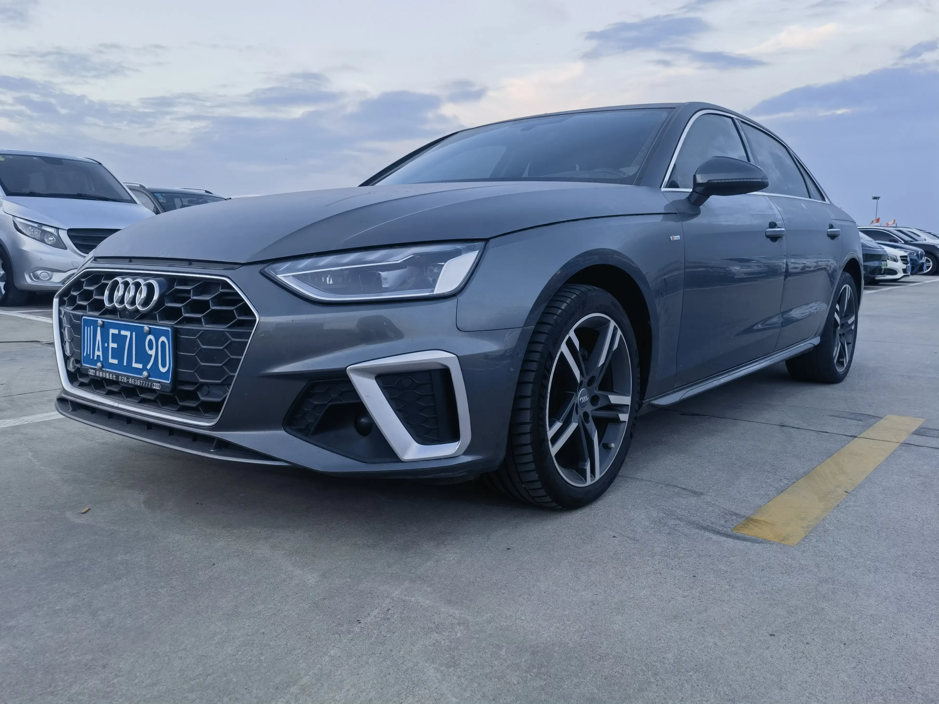 AUDI A4L