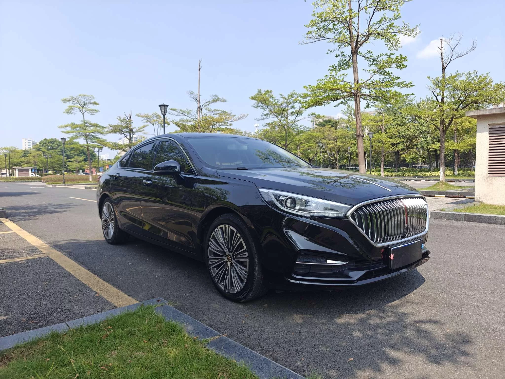 Hongqi H5 classic