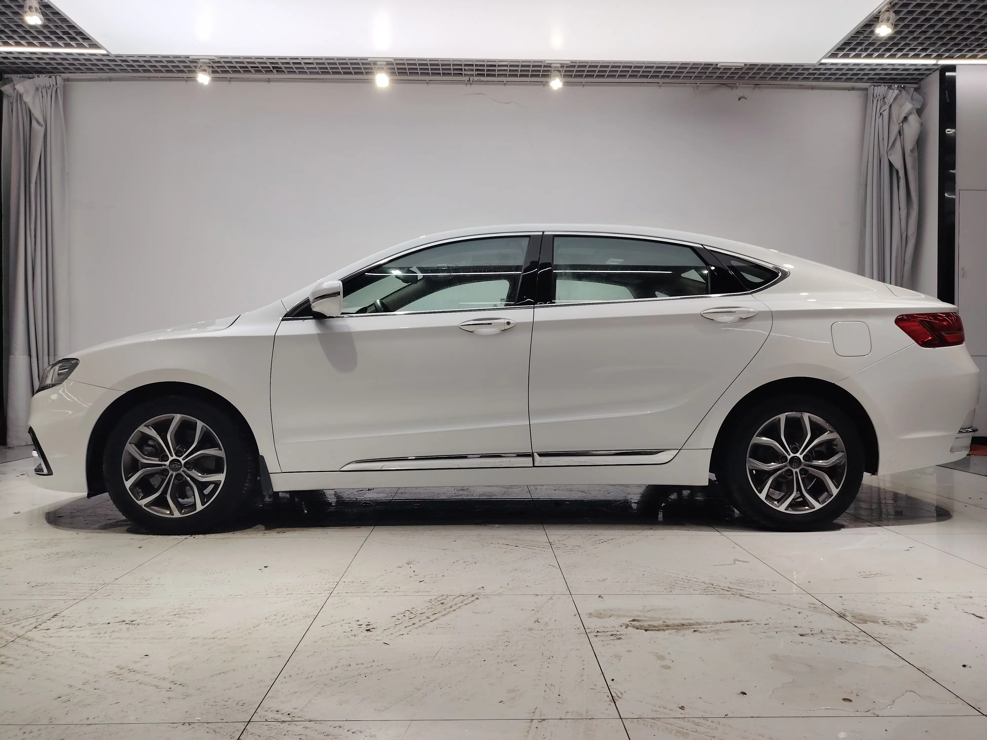 Geely Borui