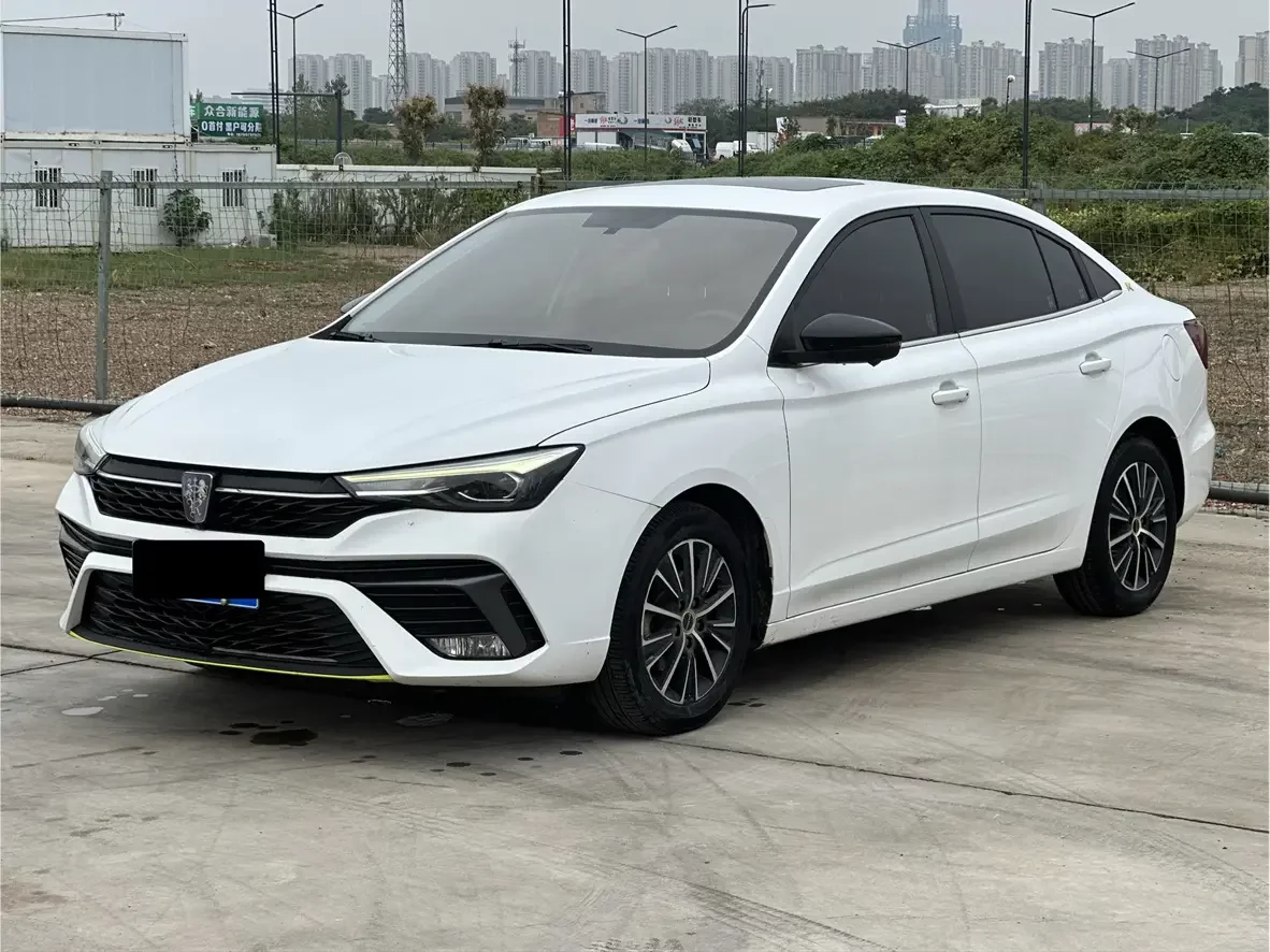Roewe i5