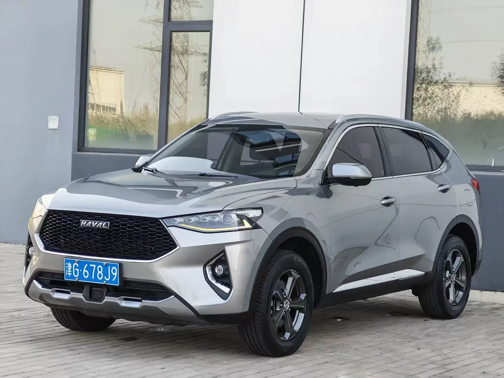 Haval F7