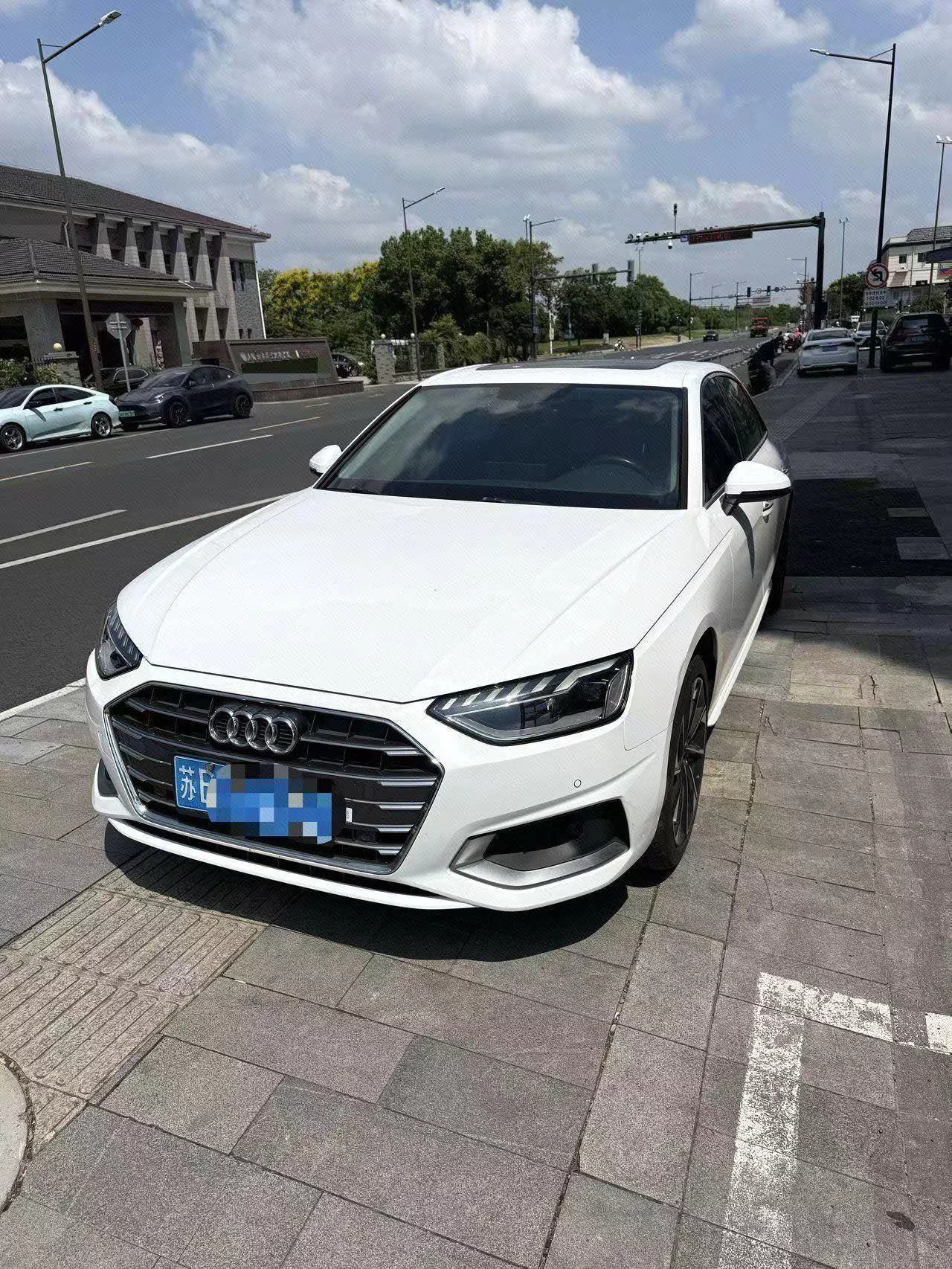 Audi A4L