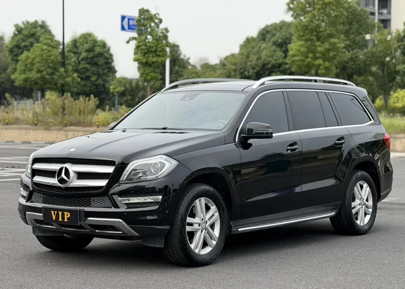 Mercedes-Benz GL Class
