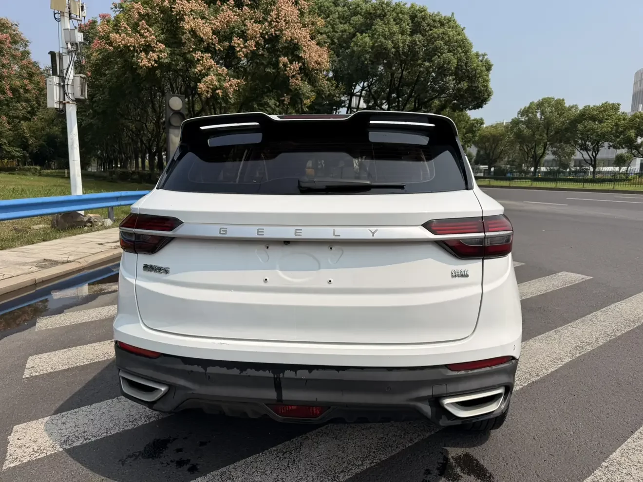 Geely Coolray SX11