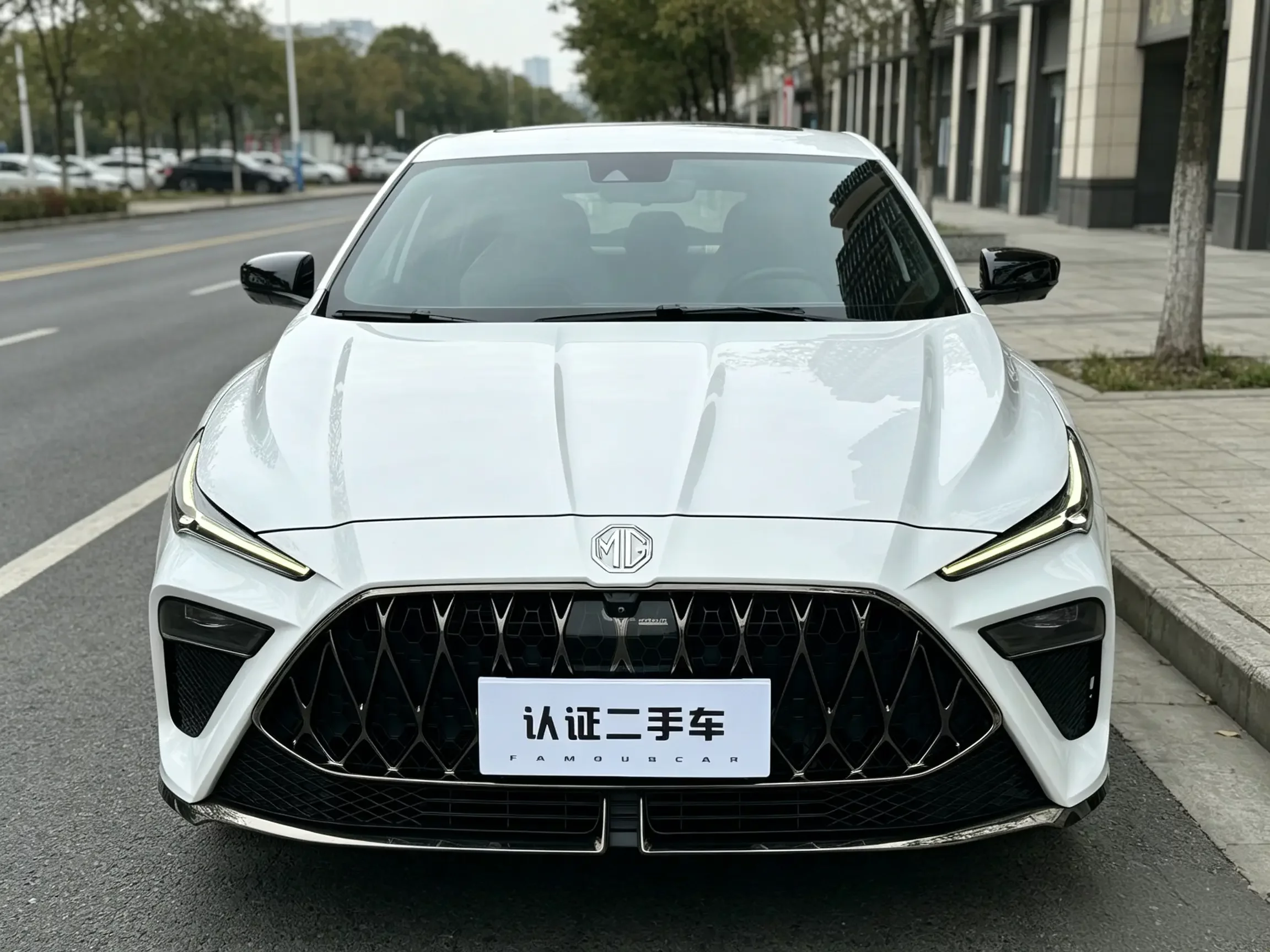 MG 5 Scorpio