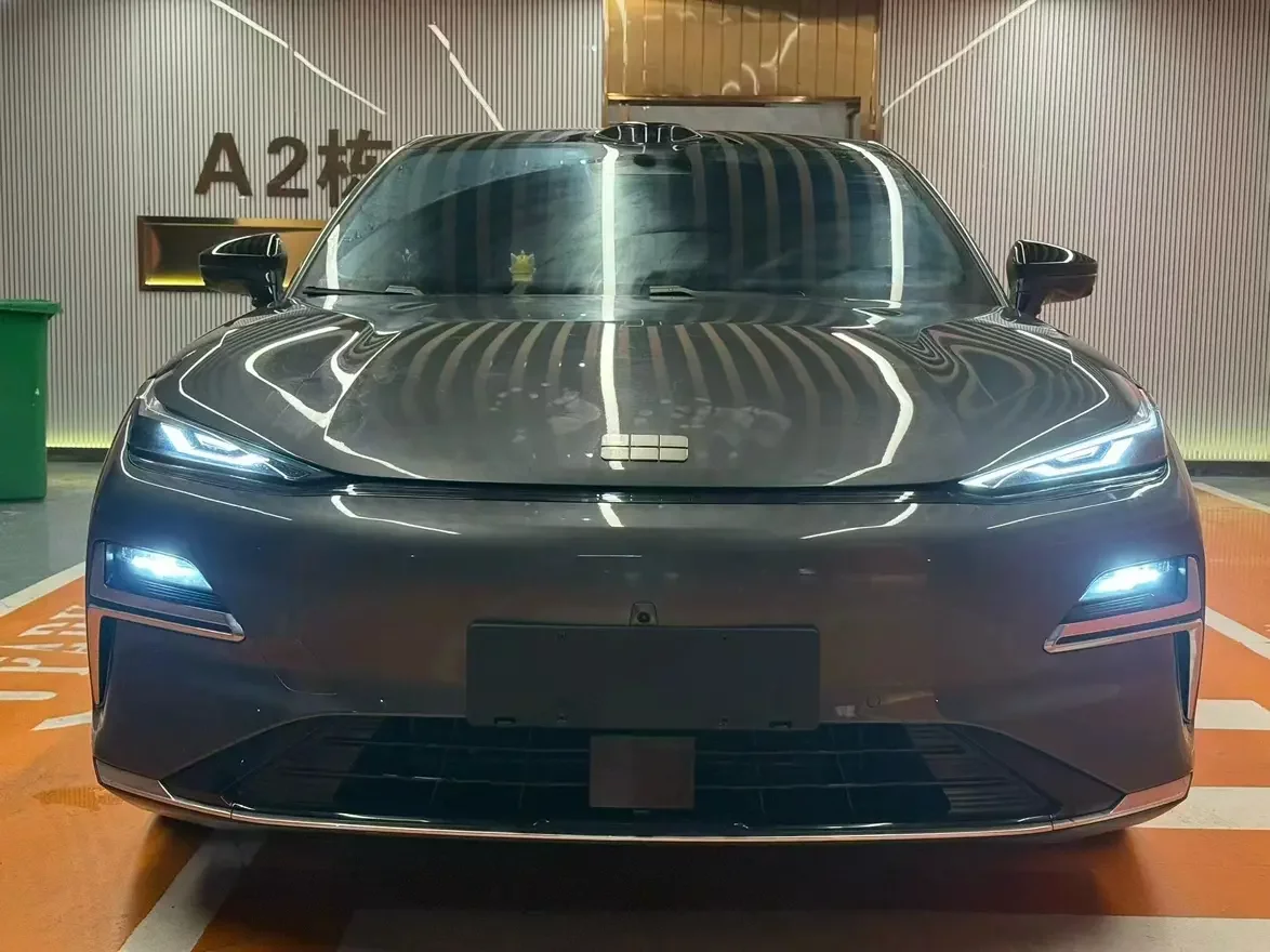 Geely Galaxy Star 8 PHEV