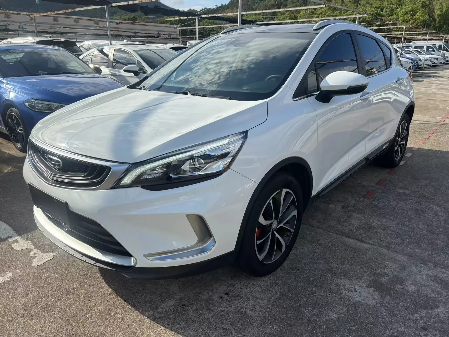 Geely Emgrand GS