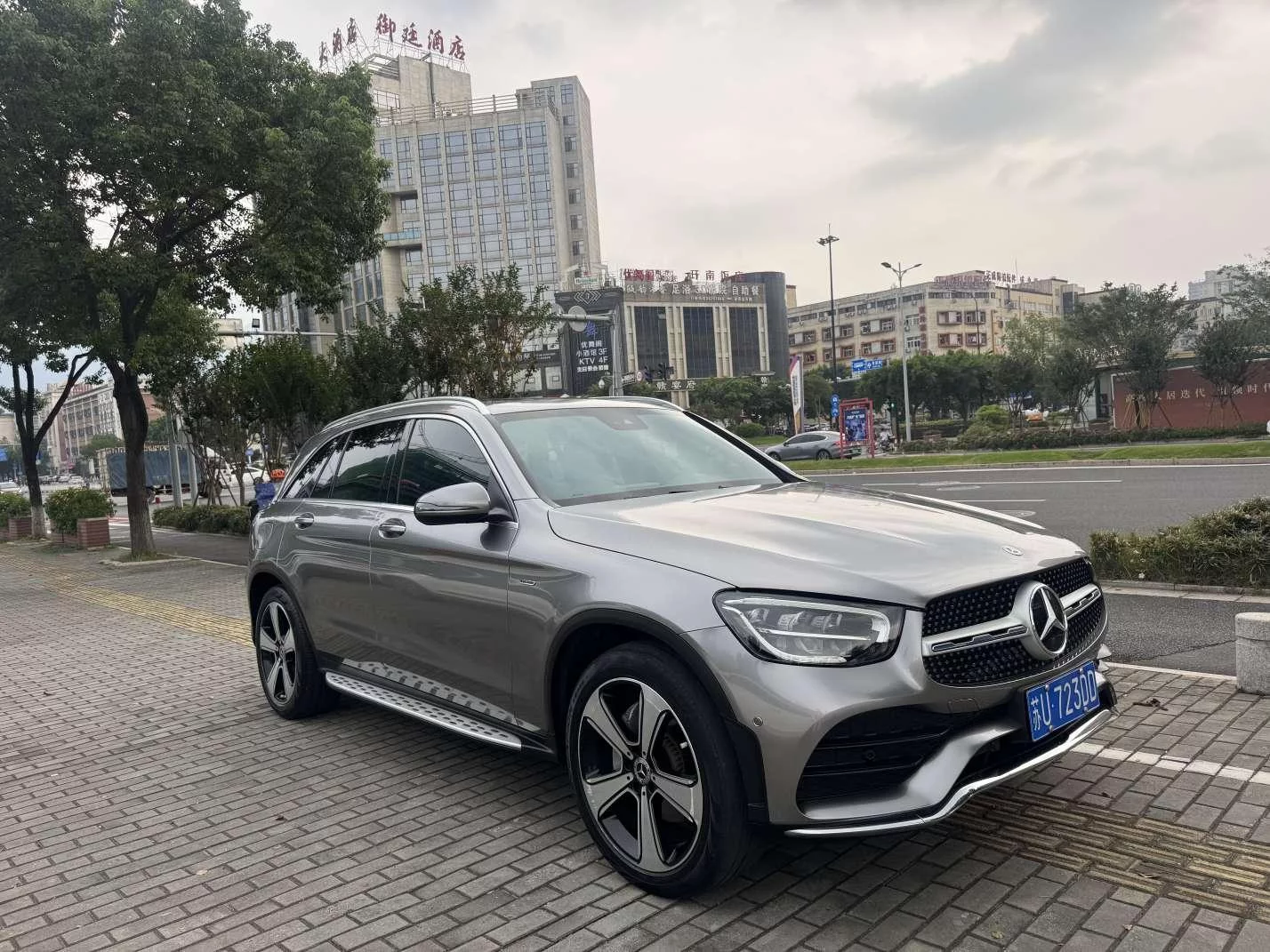 Mercedes-Benz GLC