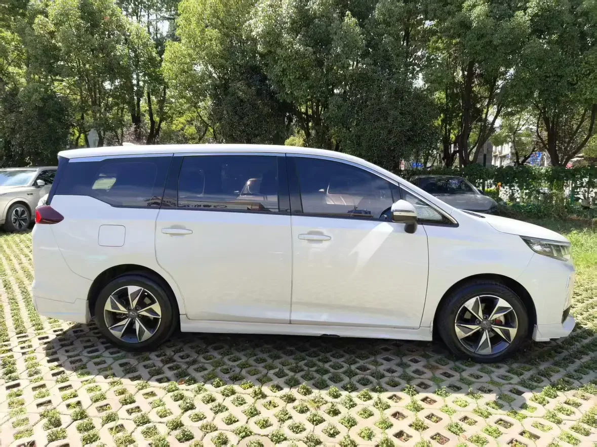 GAC Trumpchi M6