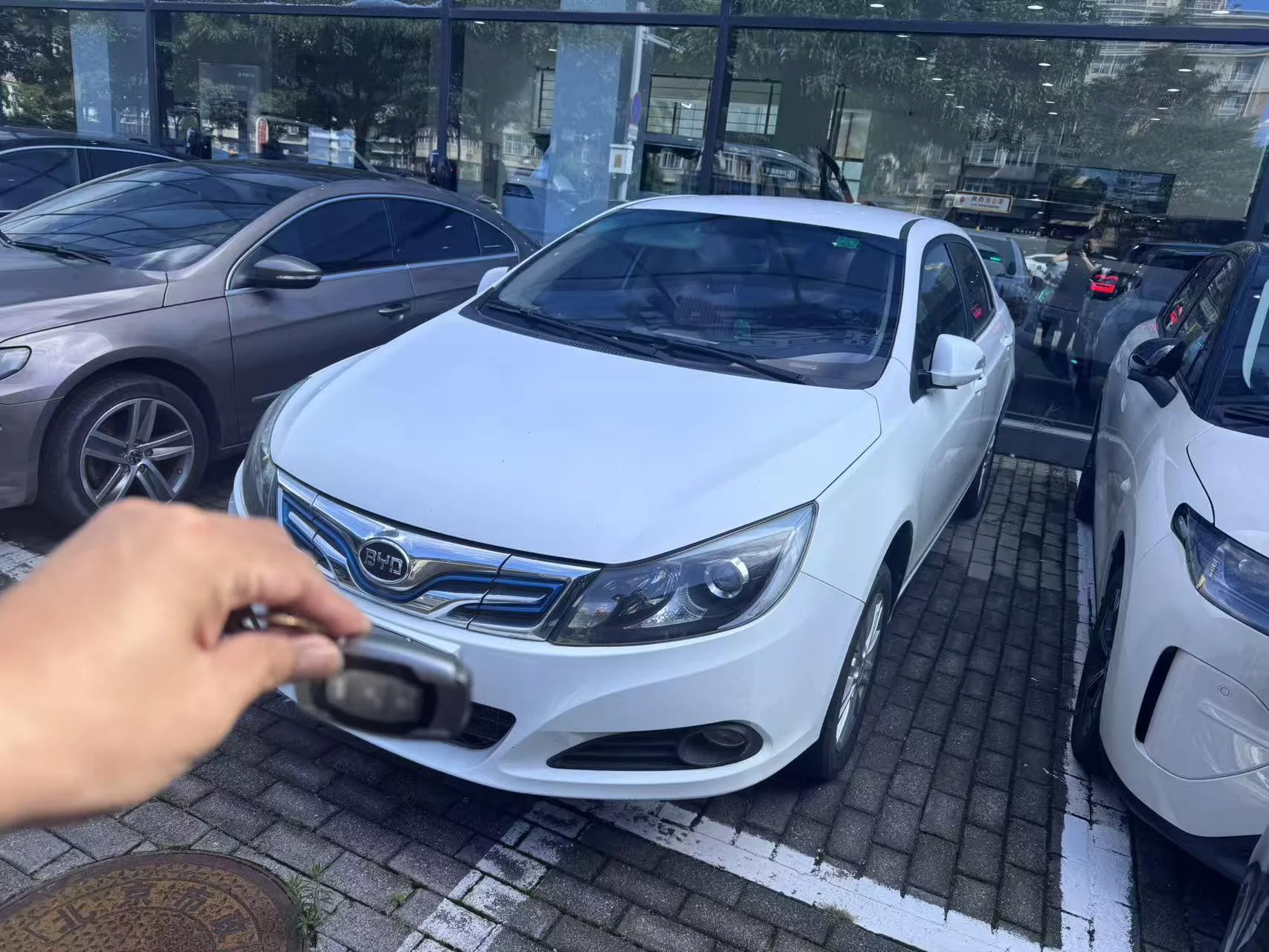 BYD e5